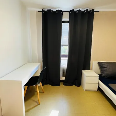 Helle 2-zimmer Erdgeschosswohnung Mit Terrasse * Кобленц